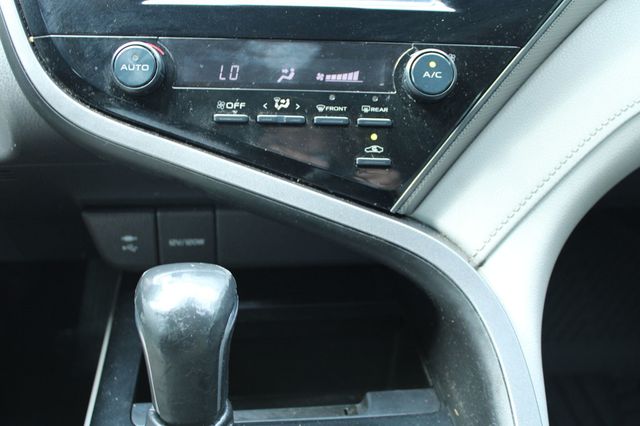 2019 Toyota Camry SE Automatic - 23045704 - 15