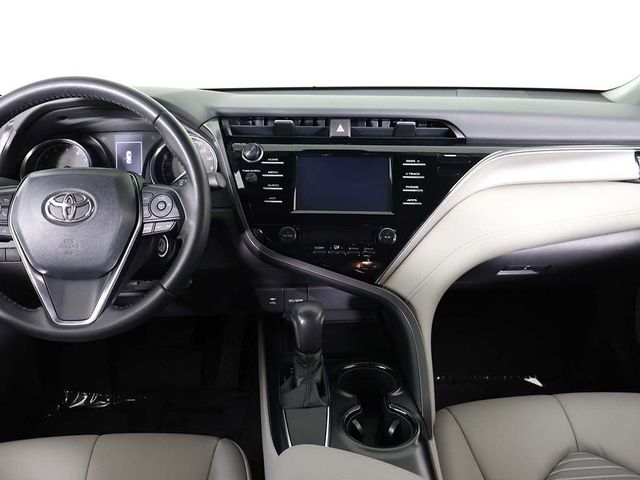 2019 Toyota Camry SE Automatic - 23029378 - 31