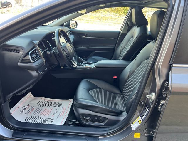 2019 Toyota Camry SE Automatic - 23001441 - 10