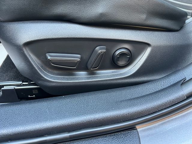 2019 Toyota Camry SE Automatic - 23001441 - 11