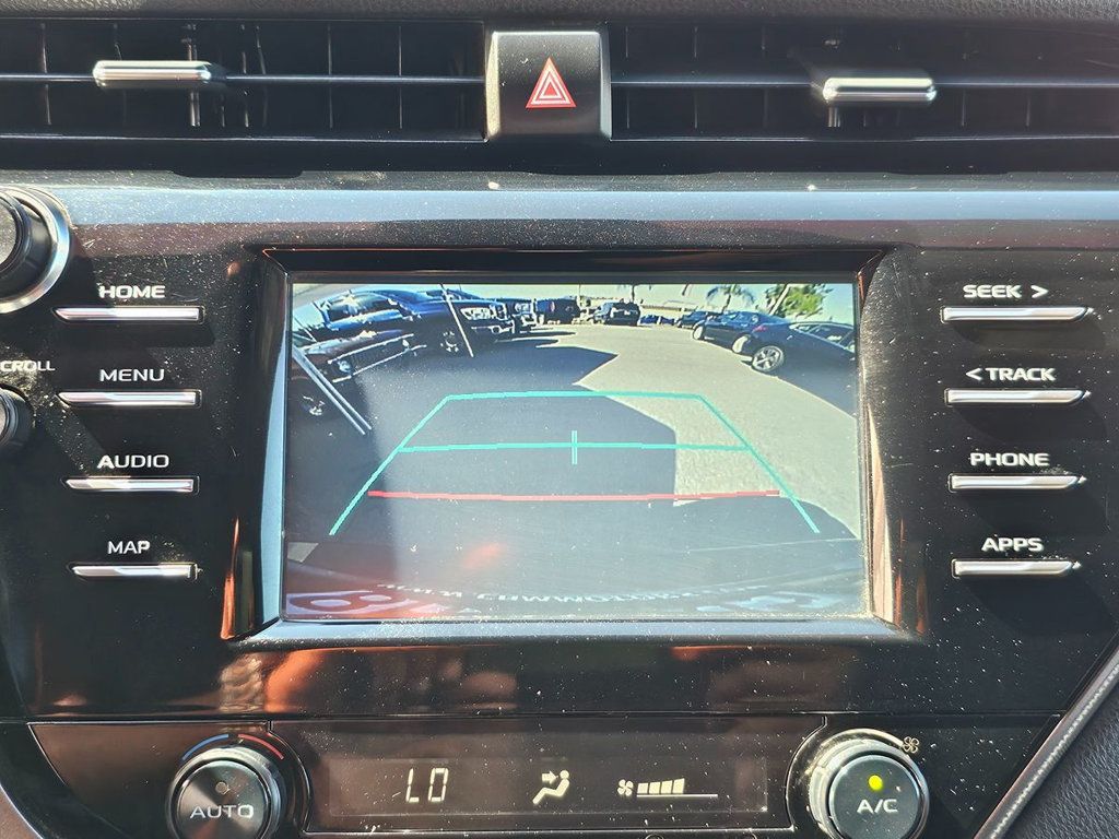 2019 Toyota Camry SE Automatic - 22401433 - 21