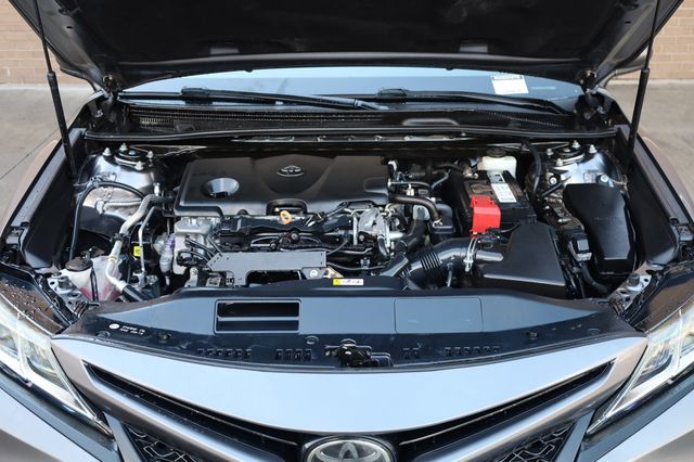 2019 Toyota Camry SE Automatic - 22972619 - 9