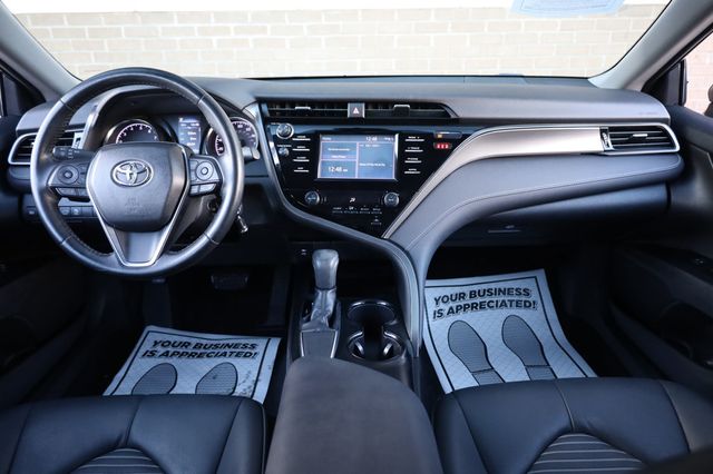 2019 Toyota Camry SE Automatic - 22972619 - 24