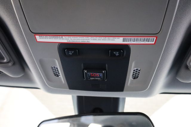 2019 Toyota Camry SE Automatic - 22972619 - 30