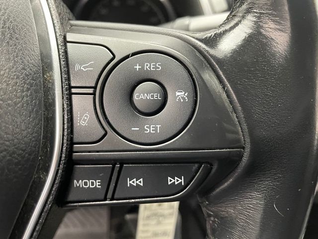 2019 Toyota Camry SE Automatic - 22987785 - 28