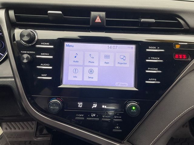 2019 Toyota Camry SE Automatic - 22987785 - 30