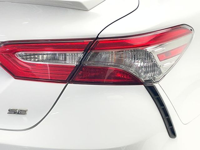 2019 Toyota Camry SE Automatic - 22987785 - 36