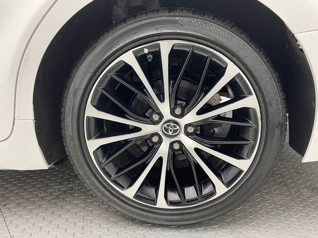 2019 Toyota Camry SE Automatic - 22987785 - 39