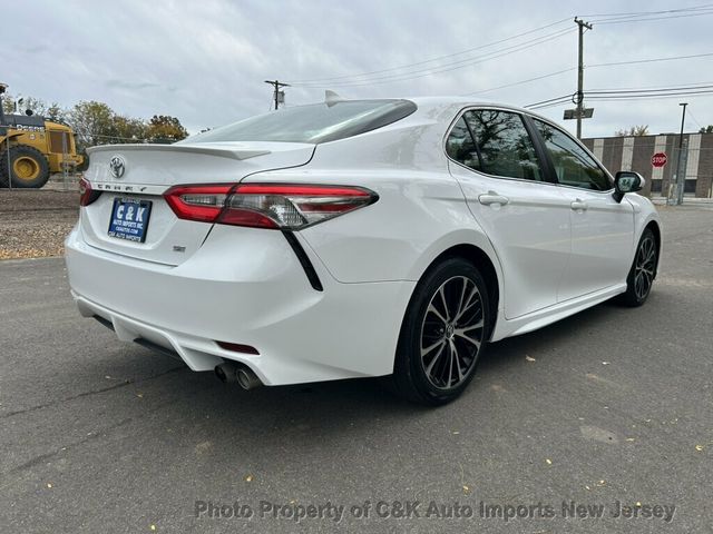 2019 Toyota Camry SE,MOON ROOF! BACK-UP CAMRA! AUDIO PKG! APPLE CAR-PLAY! CONV PKG - 23095605 - 9