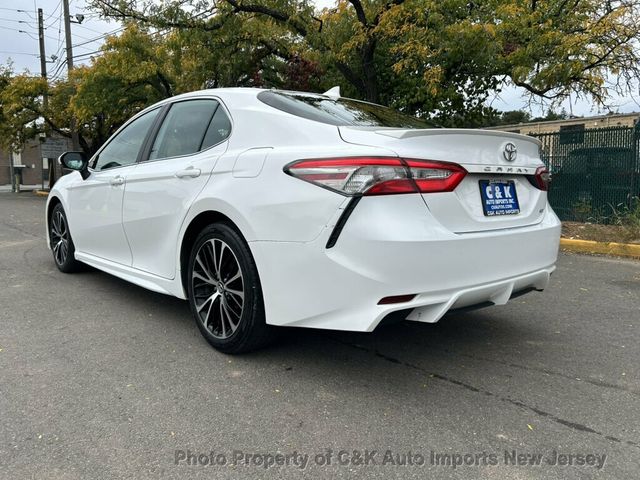 2019 Toyota Camry SE,MOON ROOF! BACK-UP CAMRA! AUDIO PKG! APPLE CAR-PLAY! CONV PKG - 23095605 - 13