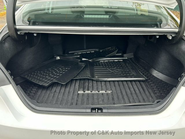 2019 Toyota Camry SE,MOON ROOF! BACK-UP CAMRA! AUDIO PKG! APPLE CAR-PLAY! CONV PKG - 23095605 - 51