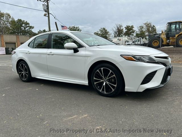 2019 Toyota Camry SE,MOON ROOF! BACK-UP CAMRA! AUDIO PKG! APPLE CAR-PLAY! CONV PKG - 23095605 - 6