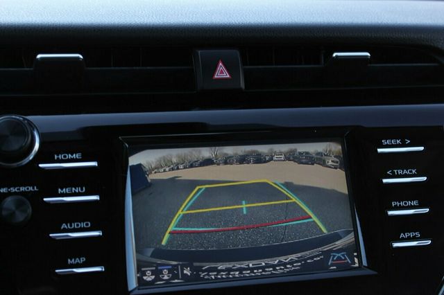 2019 Toyota Camry SE W/ MOONROOF, SMART KEY, BLIND SPOT, APPLE CARPLAY - 23010769 - 30