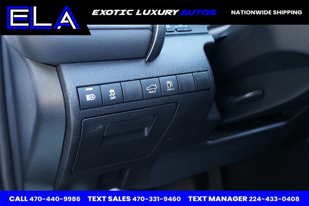 2019 Toyota Camry SPORT PACAKGE! SE! LEATHER SEATS! NIGHTSHADE SPEICAL EDT PACKAGE - 22932976 - 13