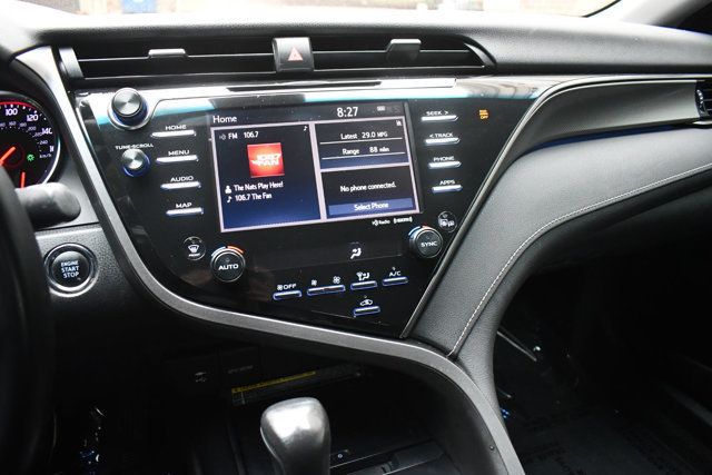 2019 Toyota Camry XSE Automatic - 22999395 - 26