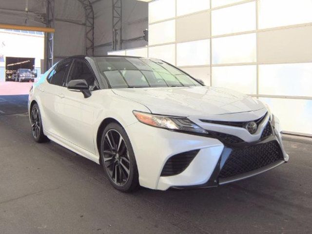 2019 Toyota Camry XSE Automatic - 22999395 - 2