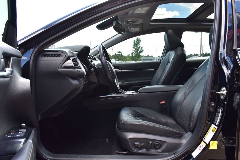 2019 Toyota Camry XSE Automatic - 23078883 - 11