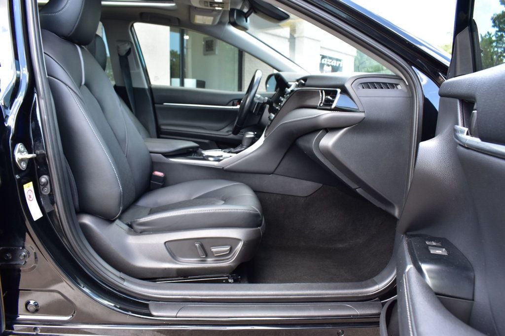 2019 Toyota Camry XSE Automatic - 23078883 - 14