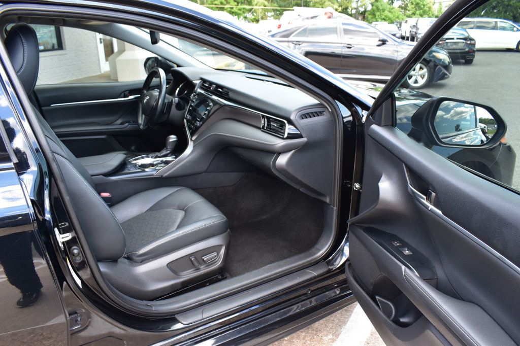 2019 Toyota Camry XSE Automatic - 23078883 - 16