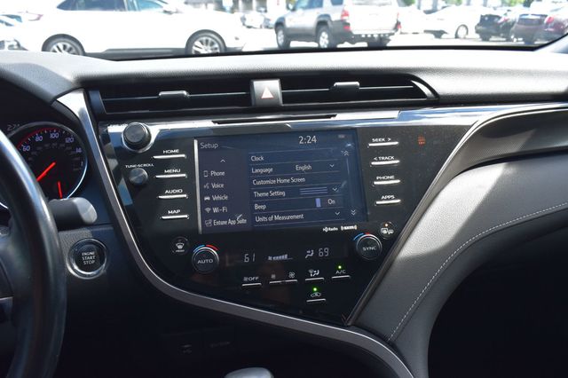 2019 Toyota Camry XSE Automatic - 23078883 - 33