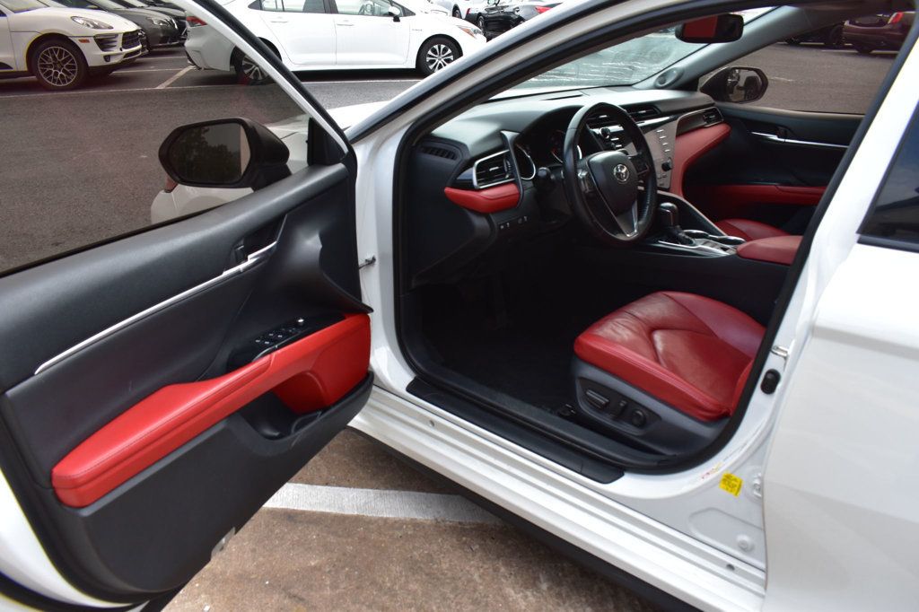 2019 Toyota Camry XSE Automatic - 23081565 - 12