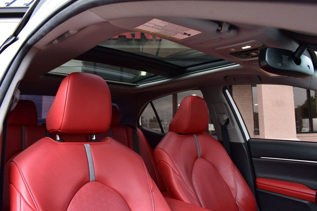 2019 Toyota Camry XSE Automatic - 23081565 - 14