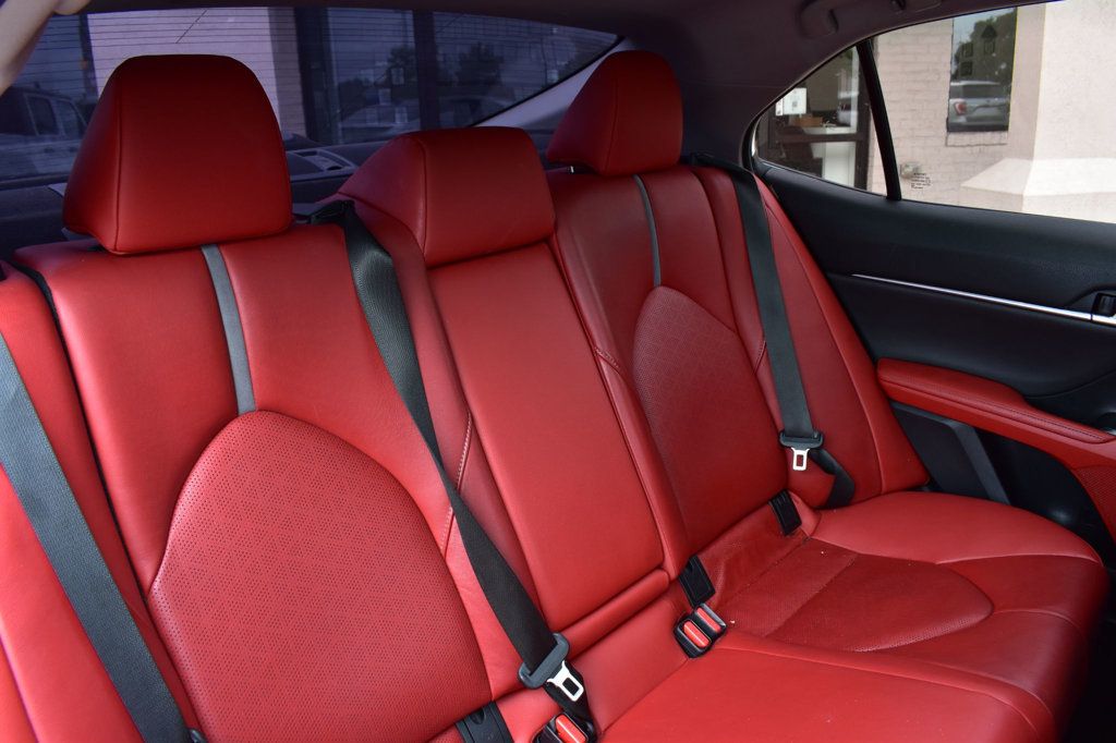 2019 Toyota Camry XSE Automatic - 23081565 - 20