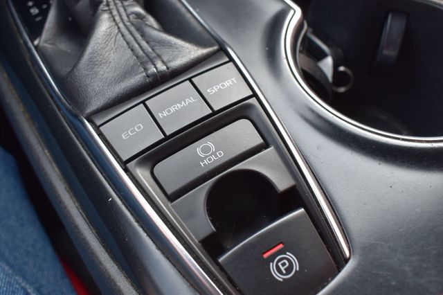 2019 Toyota Camry XSE Automatic - 23081565 - 33