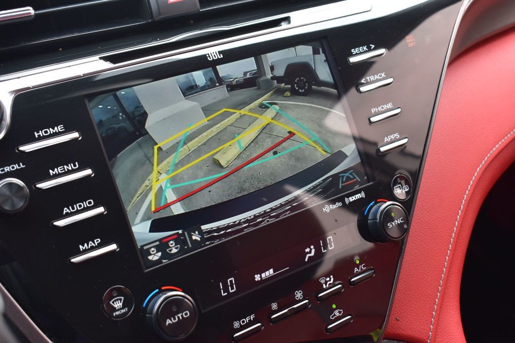 2019 Toyota Camry XSE Automatic - 23081565 - 35