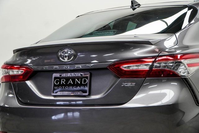 2019 Toyota Camry XSE Automatic - 22947504 - 12