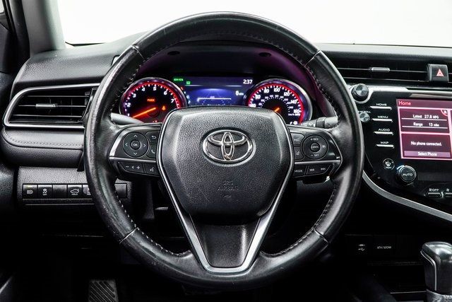 2019 Toyota Camry XSE Automatic - 22947504 - 17