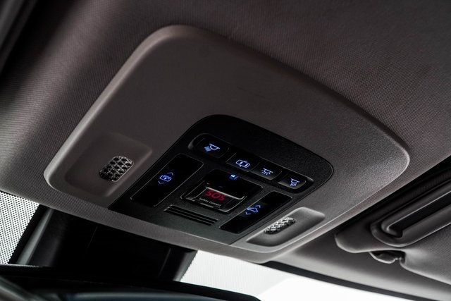 2019 Toyota Camry XSE Automatic - 22947504 - 37