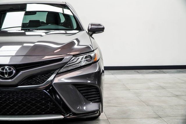 2019 Toyota Camry XSE Automatic - 22947504 - 3