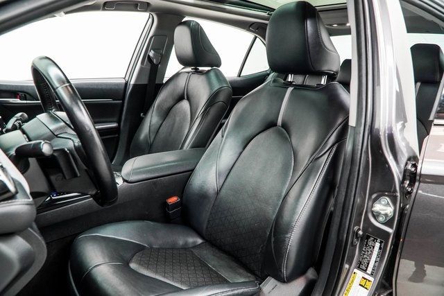 2019 Toyota Camry XSE Automatic - 22947504 - 40
