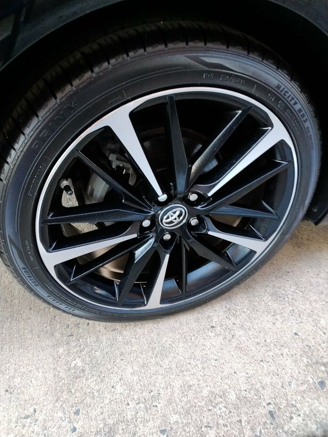 2019 Toyota Camry XSE Automatic - 22995866 - 28