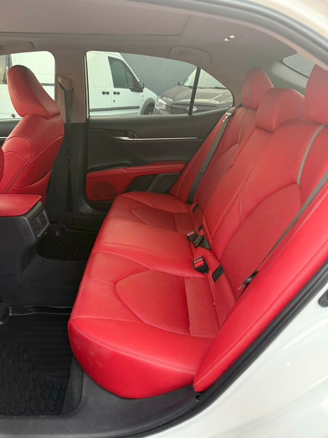 2019 Toyota Camry XSE Automatic - 22981638 - 7