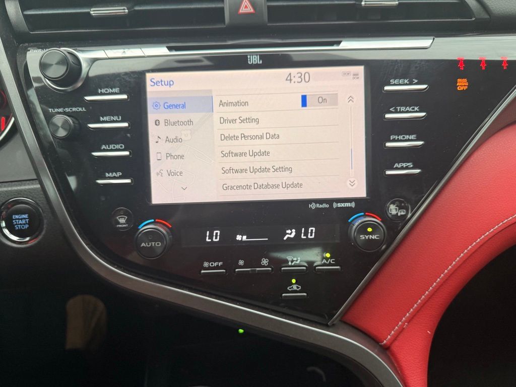2019 Toyota Camry XSE Automatic - 23078396 - 17