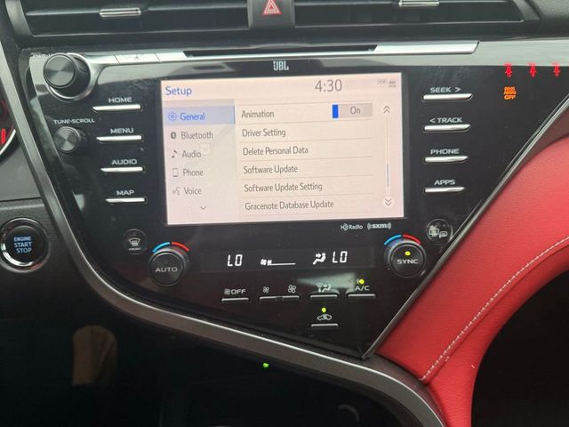 2019 Toyota Camry XSE Automatic - 23078396 - 17
