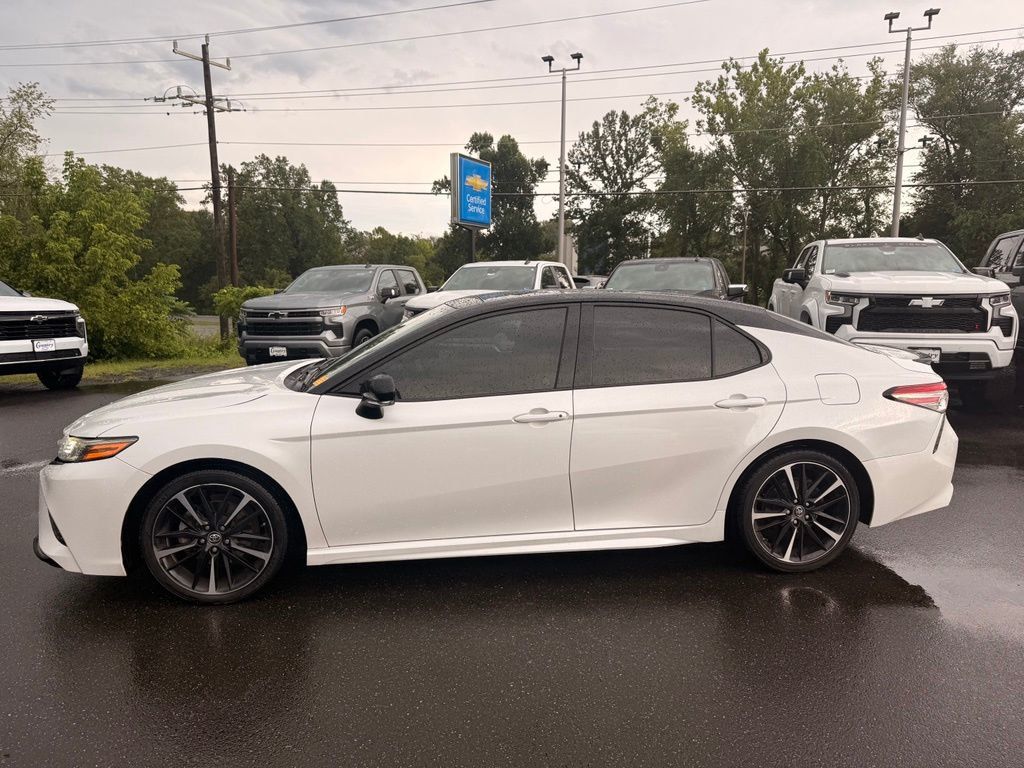 2019 Toyota Camry XSE Automatic - 23078396 - 22