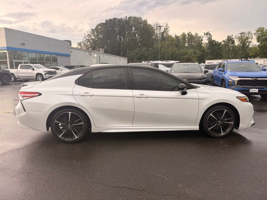 2019 Toyota Camry XSE Automatic - 23078396 - 6