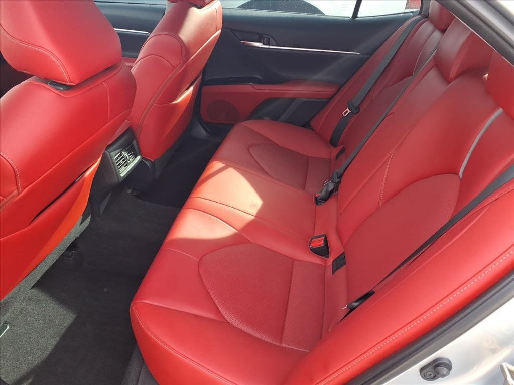 2019 Toyota Camry XSE Automatic - 22970491 - 17