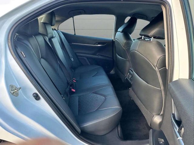 2019 Toyota Camry XSE Automatic - 22939187 - 10