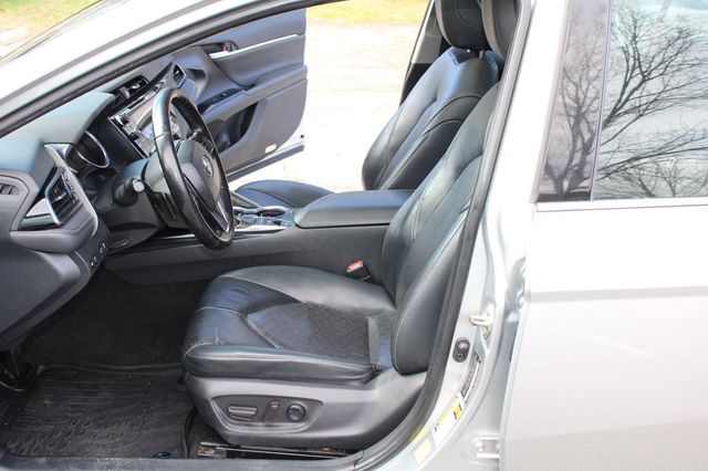 2019 Toyota Camry XSE Automatic - 22966139 - 12
