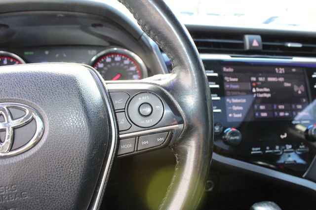 2019 Toyota Camry XSE Automatic - 22966139 - 34