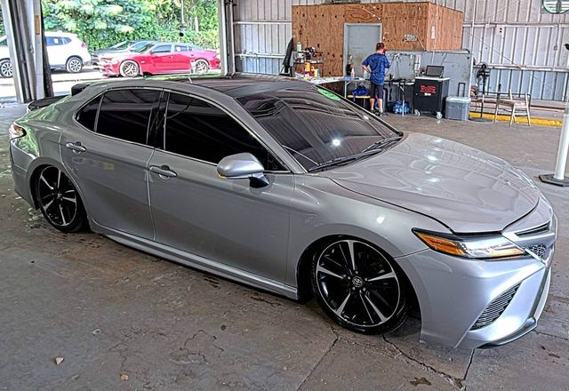 2019 Toyota Camry XSE Automatic - 23060432 - 3