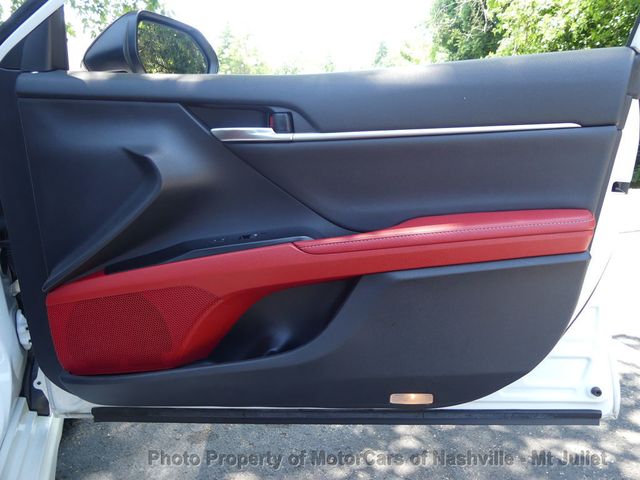 2019 Toyota Camry XSE Automatic - 23034721 - 16