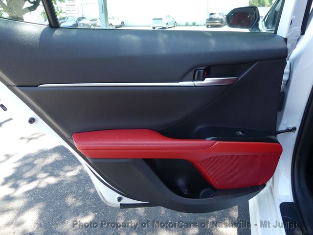 2019 Toyota Camry XSE Automatic - 23034721 - 17