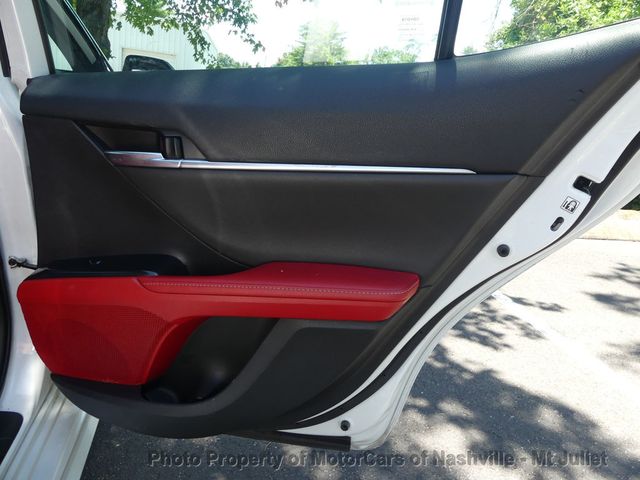 2019 Toyota Camry XSE Automatic - 23034721 - 18