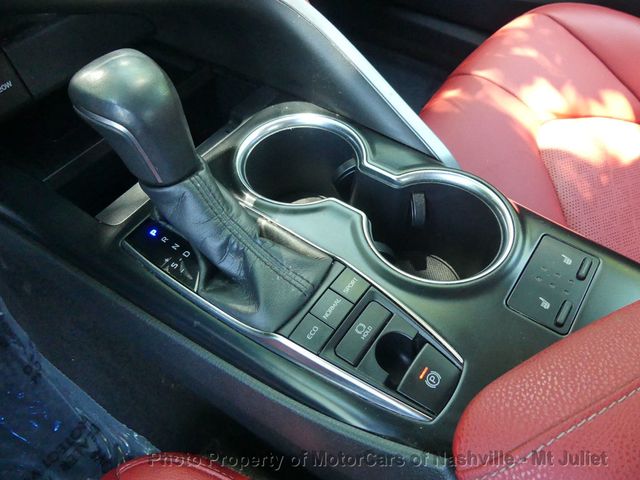 2019 Toyota Camry XSE Automatic - 23034721 - 39