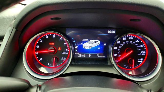 2019 Toyota Camry XSE Automatic with Panoramic Glass Roof - 22974282 - 14